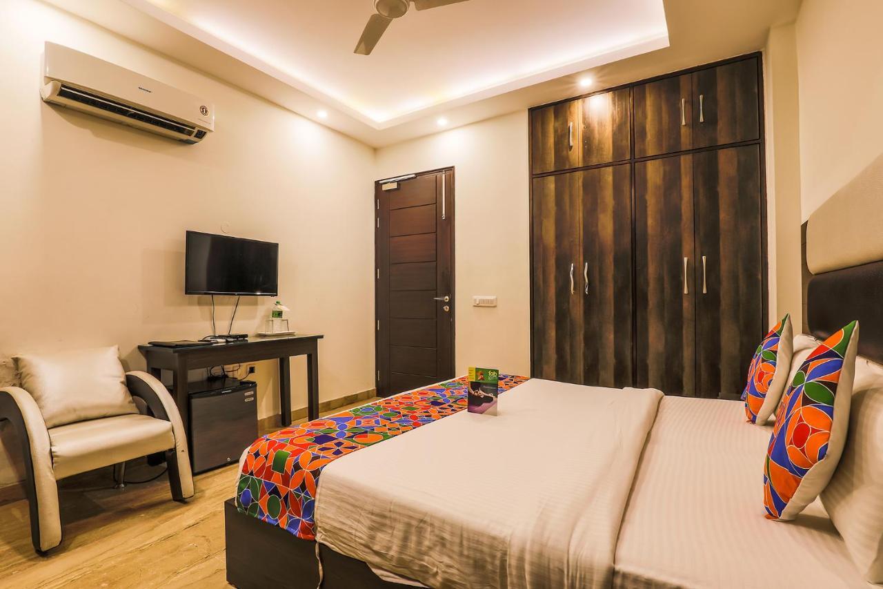 Fabhotel Daffodil Huda City Center Gurgaon Dış mekan fotoğraf